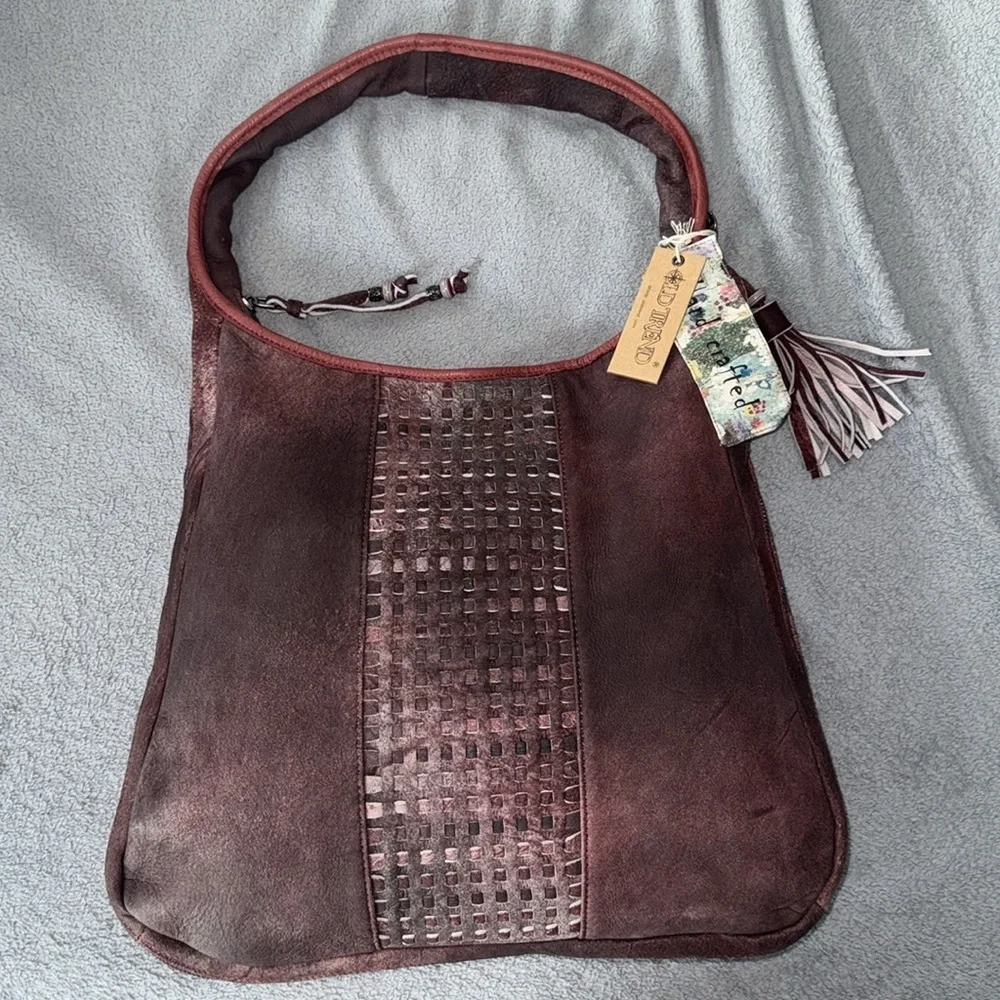 Old Trend Women's Genuine Leather Dorado Expandable Hobo Bag NWT - Picture 5 of 17
